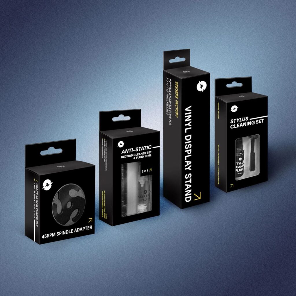 Cadeaux mensuels The Vinyl Box avec accessoires vinyle et kit de nettoyage inclus